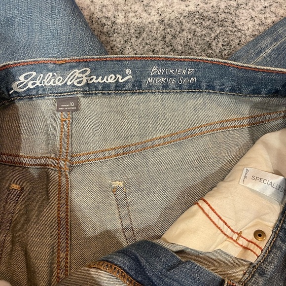 Eddie Bauer Women's Boyfriend Slim size 10 Jeans in Blue - Picture 6 of 7